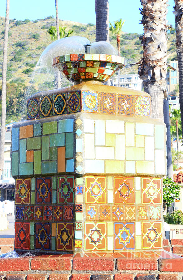 Avalon Catalina Tile Fountain Photograph by E Williams