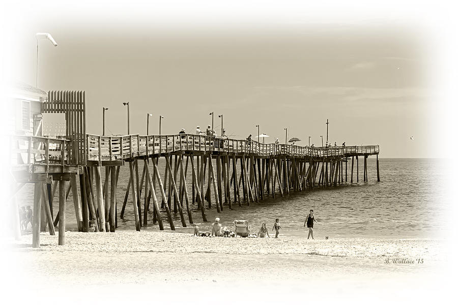 Avalon Fishing Pier Photograph by Brian Wallace