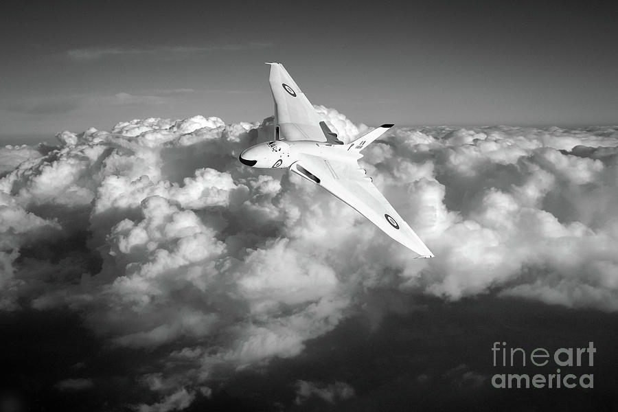 Avro Vulcan B1 strategic bomber Photograph by Gary Eason