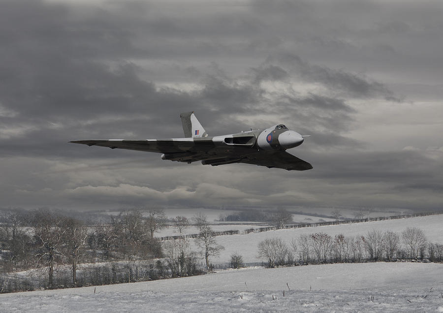 Airplane Photograph - Avro Vulcan - Cold War Warrior by Pat Speirs