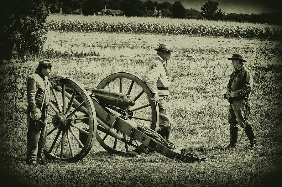 Gettysburg National Park Photograph - Awaiting Orders by Bill Cannon