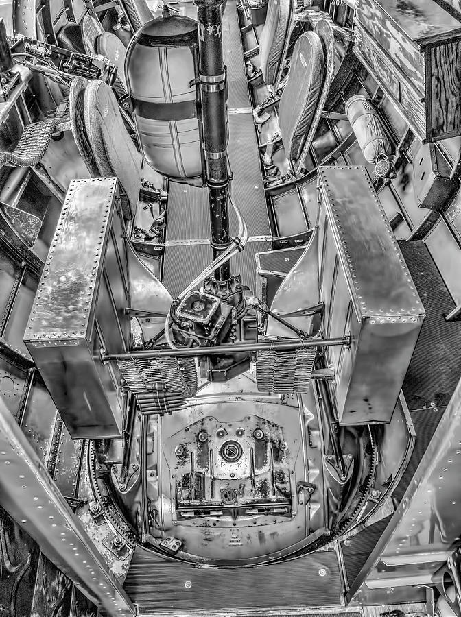 B17 Nine-O-Nine Flying Fortress V4 Photograph By John Straton | Fine ...