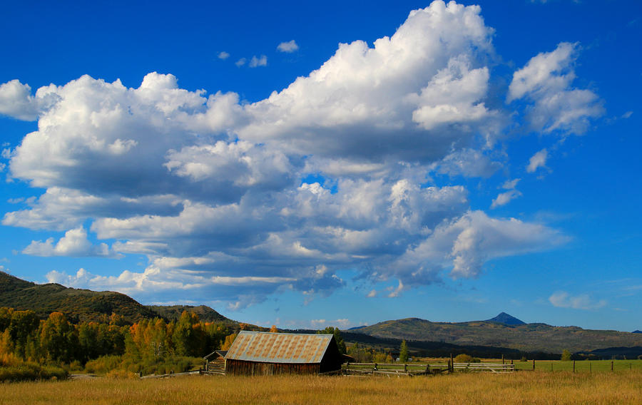 Backroad Barn Photograph by Bill Keiran - Fine Art America