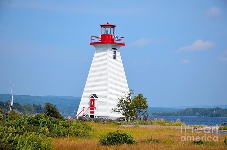 Baddeck Cape Breton Lighthouse Photograph by Elaine Manley