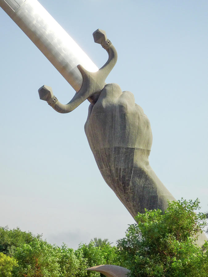 Baghdad Crossed Swords Monument Photograph by SR Green