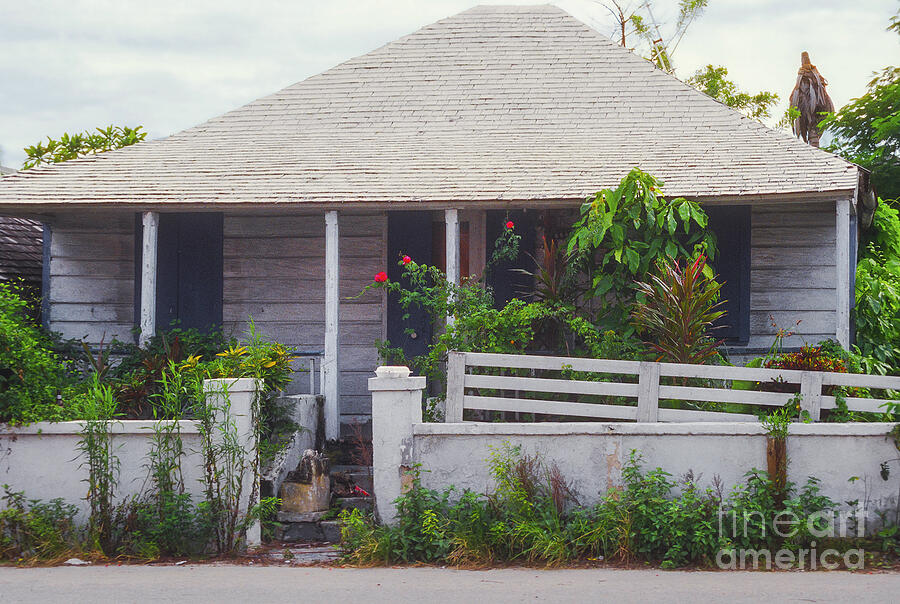 Bahama Islands House Photograph by Bob Phillips