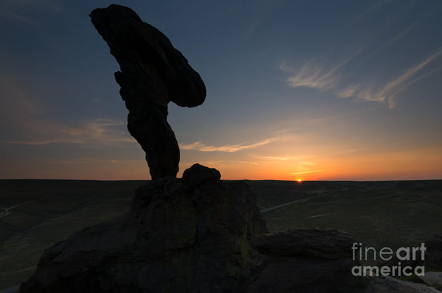 Sunset Photograph - Balanced Rock Sundown by Michael Dawson