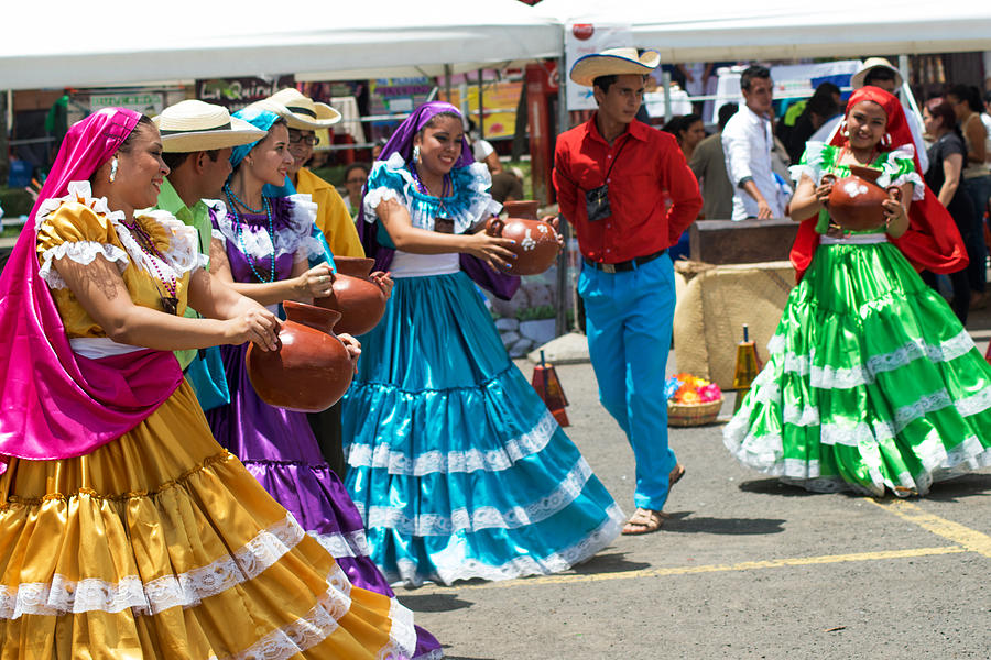 Baile Folklorico De El Salvador