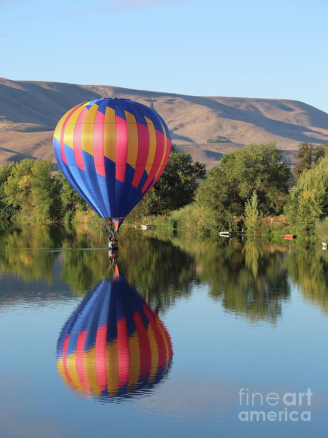 Balloon Gliding on the Yakima River Photograph by Carol Groenen