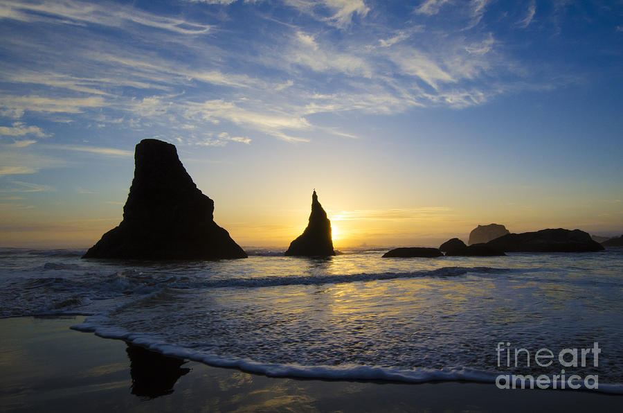 Sunset Photograph - Bandon By The Sea Oregon 8 by Bob Christopher