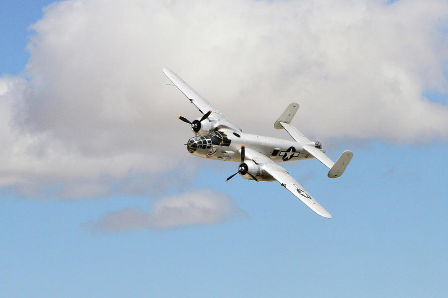 Banking B-25 Photograph by Shoal Hollingsworth