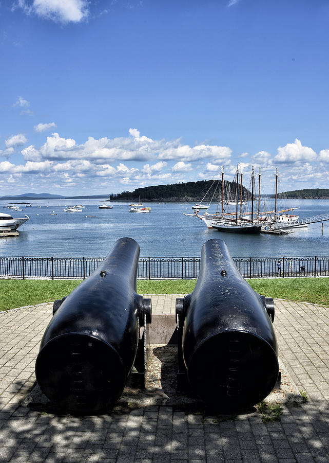 Bar Harbor Maine - Agamont Park - Canons  Photograph by Brendan Reals