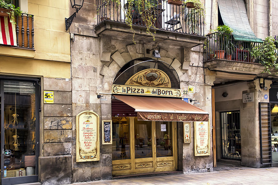 Barcelona Photograph - Barcelona Pizzeria by Georgia Clare