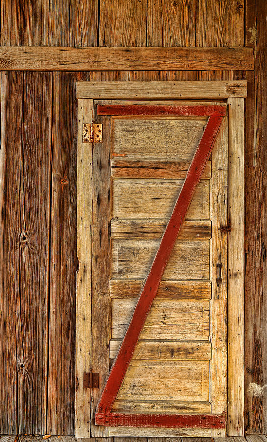 Barn Door Photograph by Judy Vincent