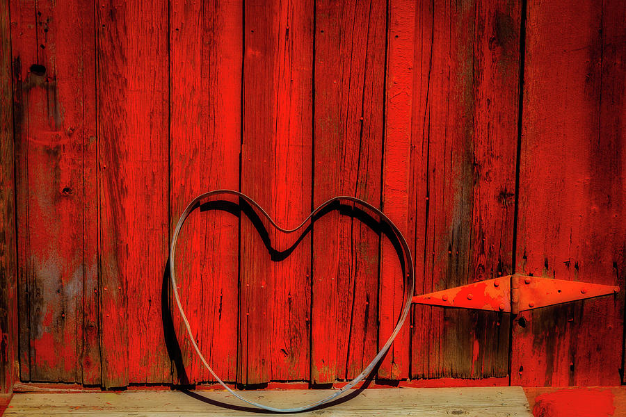 Barn Door With Heart Photograph by Garry Gay