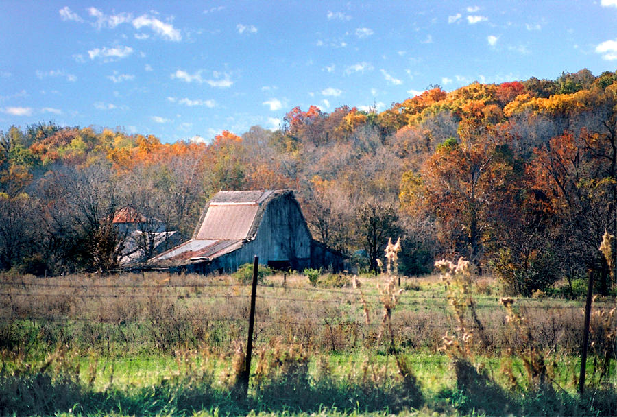 Barn in Liberty MO Photograph by Steve Karol