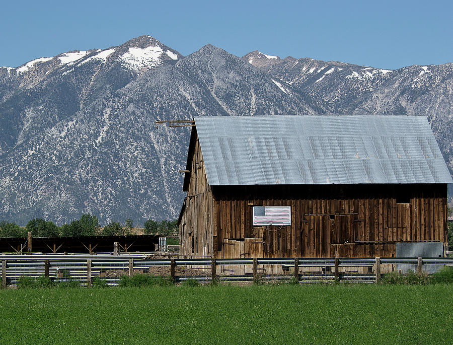 Mountain Photograph - Barn in Rural California by Brendan Reals