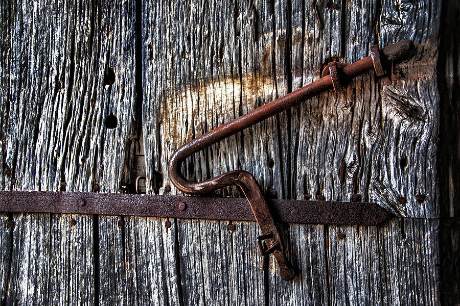 Barn Lock Photograph by Patrick Boening