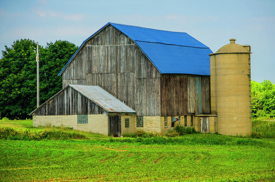Barn With a Blue Roof Suamico Wisconsin Photograph by Deborah Smolinske