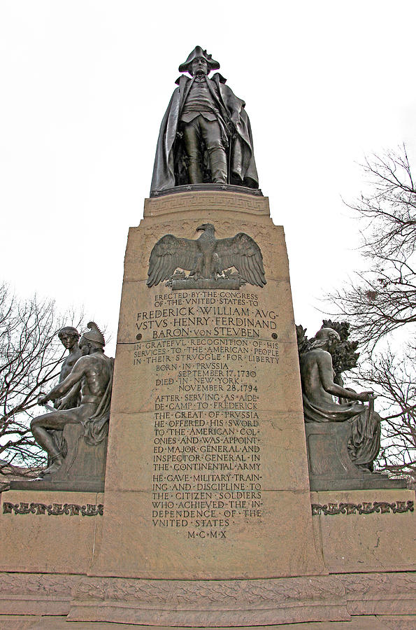 Lafayette Photograph - Baron Von Steuben Memorial In Lafayette Square by Cora Wandel