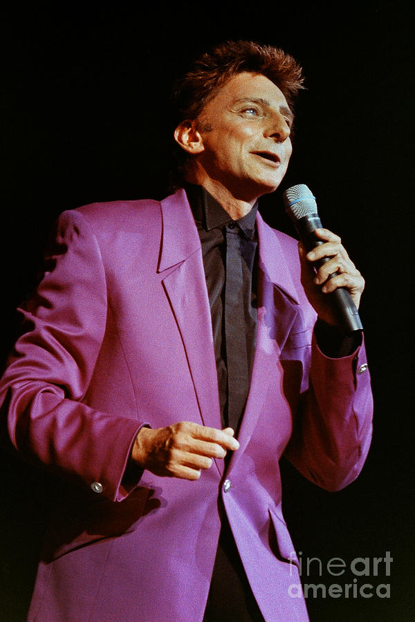 Barry Manilow Photograph - Barry Manilow-0786 by Gary Gingrich Galleries