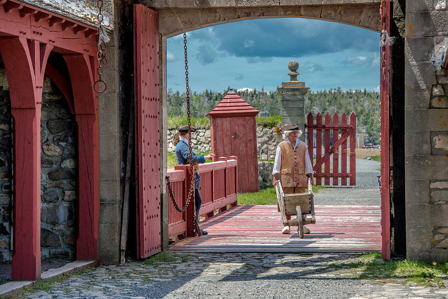 Base Gate of the 18th century. Photograph by Patrick Boening