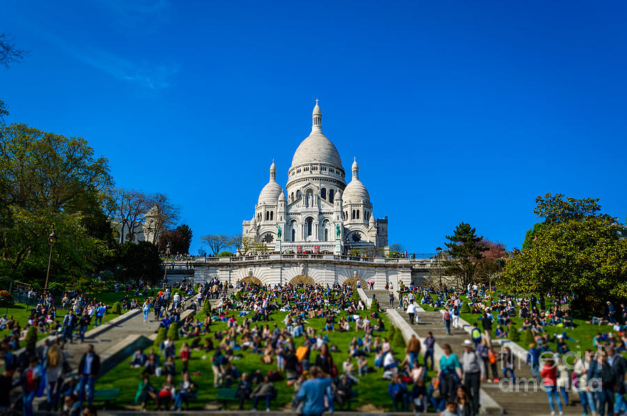 Basilica of the Sacred Heart of Paris Photograph by Sinisa CIGLENECKI