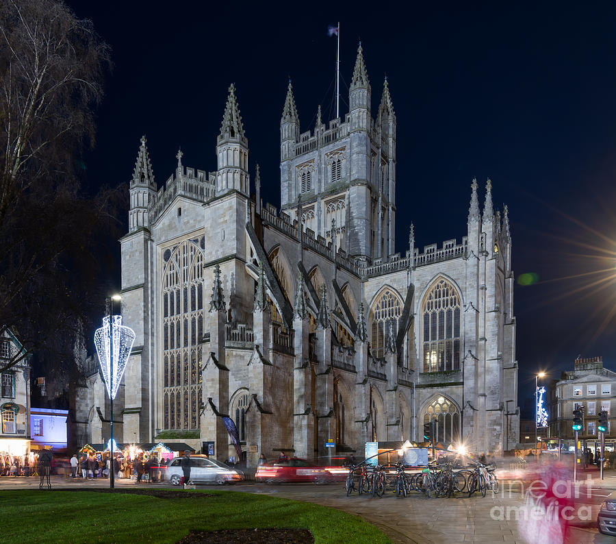 Bath Abbey at night Photograph by Colin Rayner