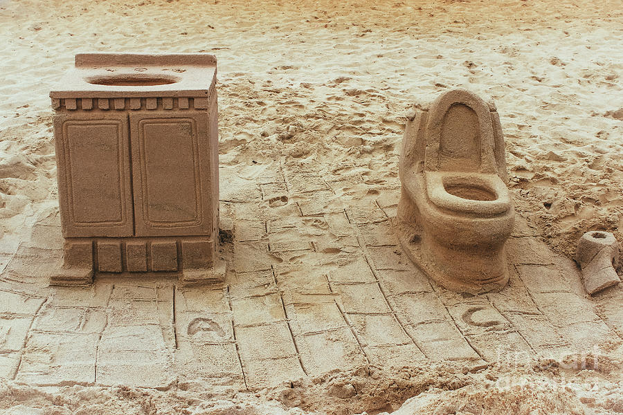 Bathroom Sand Sculpture Photograph by Colleen Kammerer