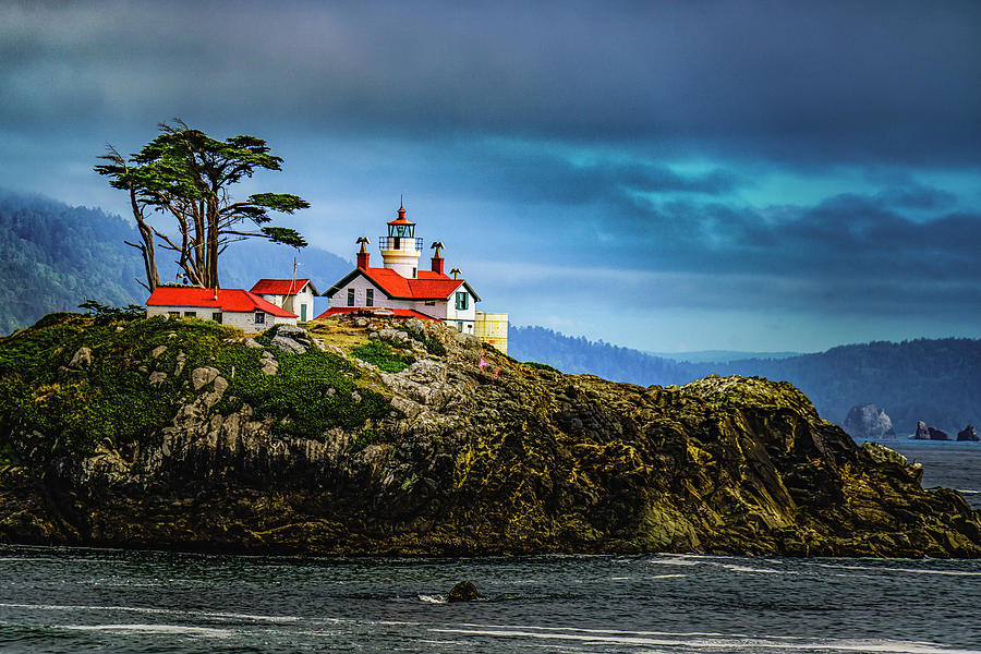 Battery Point Lighthouse Photograph by Janis Knight