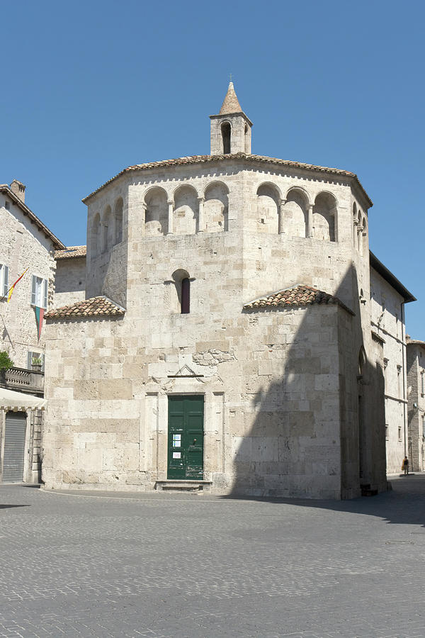 Battistero di San Giovanni in Ascoli Piceno Photograph by Fabrizio Ruggeri