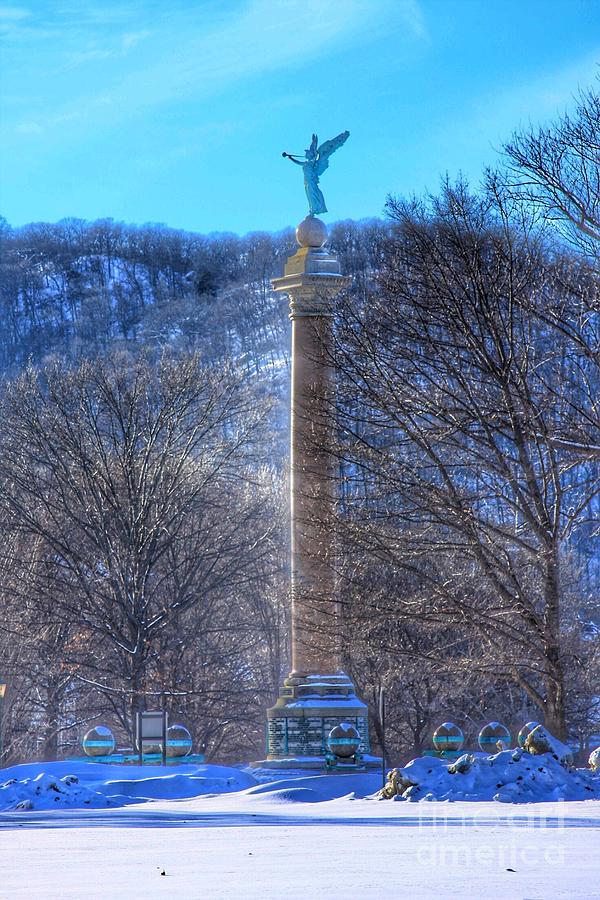 Battle Monument, Civil War Memorial Photograph by William E Rogers ...