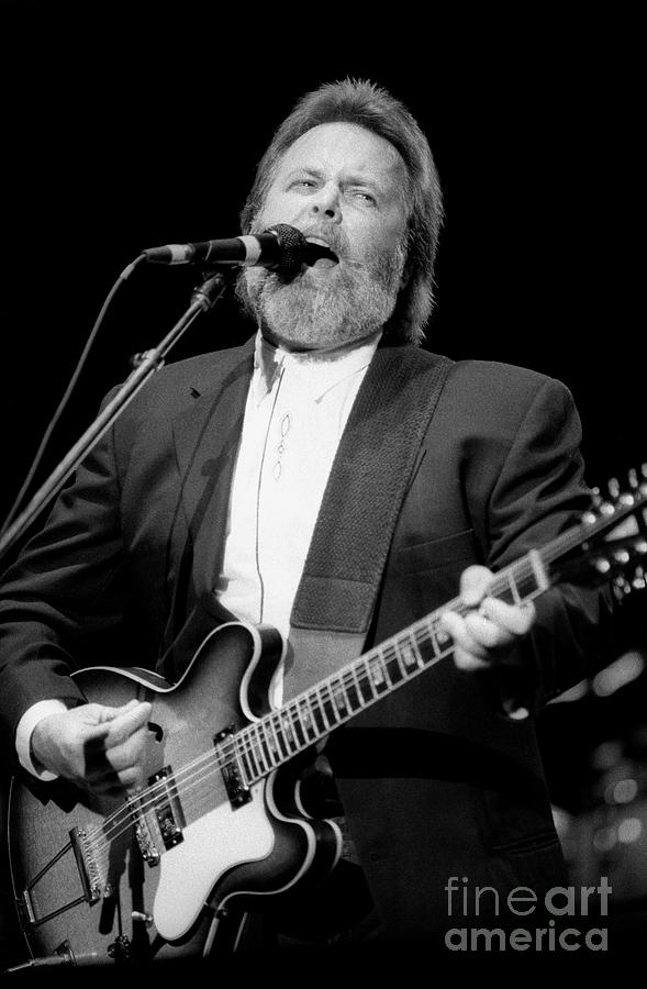 Carl Wilson - Beach Boys Photograph by Concert Photos - Fine Art America