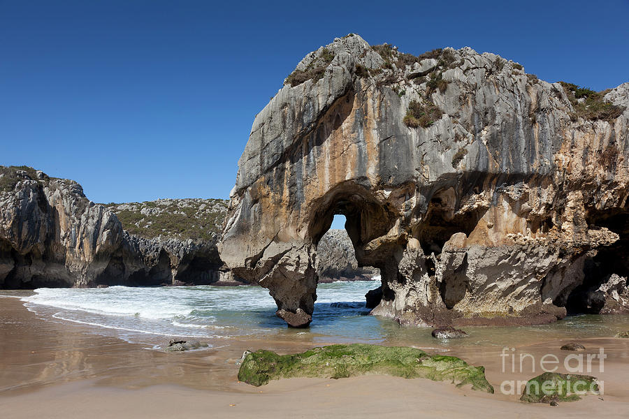 Beach Of Caves Of The Sea Photograph