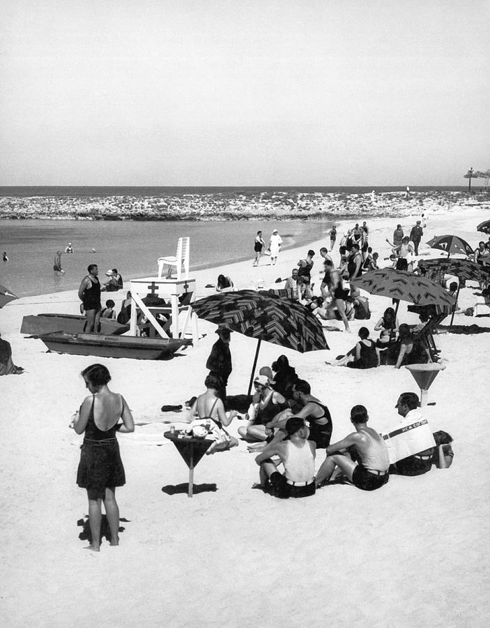 Beach Scene At Cape Cod Photograph by Underwood Archives