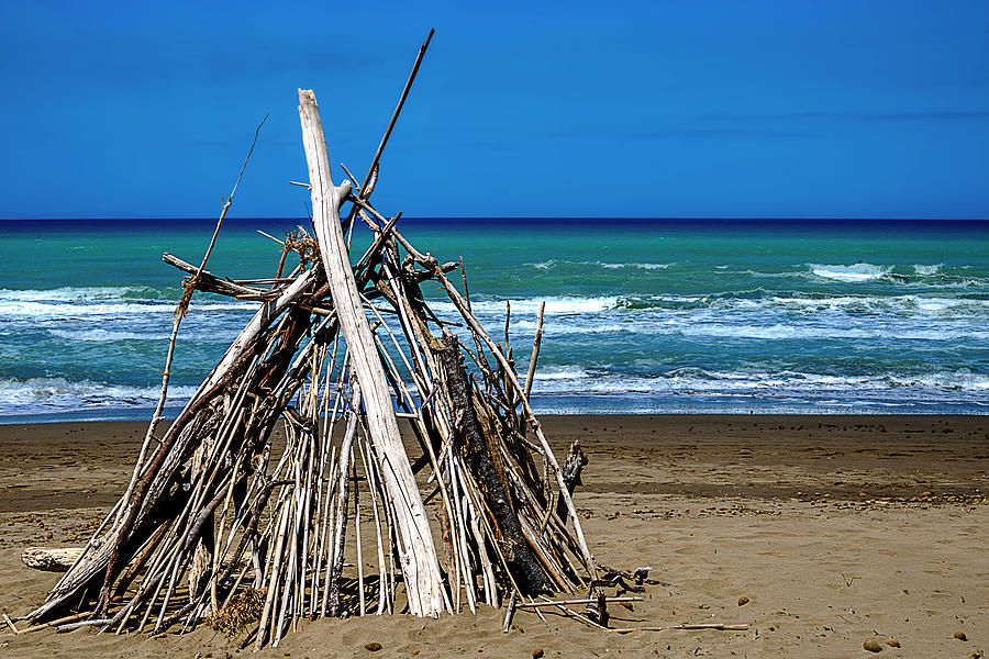 Beach With Wooden Tent - Spiaggia Con Tenda Di Legno Photograph by Enrico Pelos