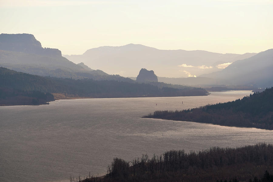 Beacon Rock along Columbia River Gorge Photograph by David Gn
