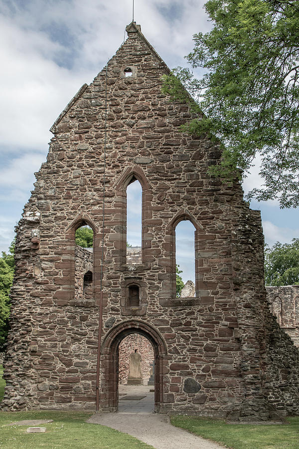 Beauly Priory 0897 Photograph by Teresa Wilson