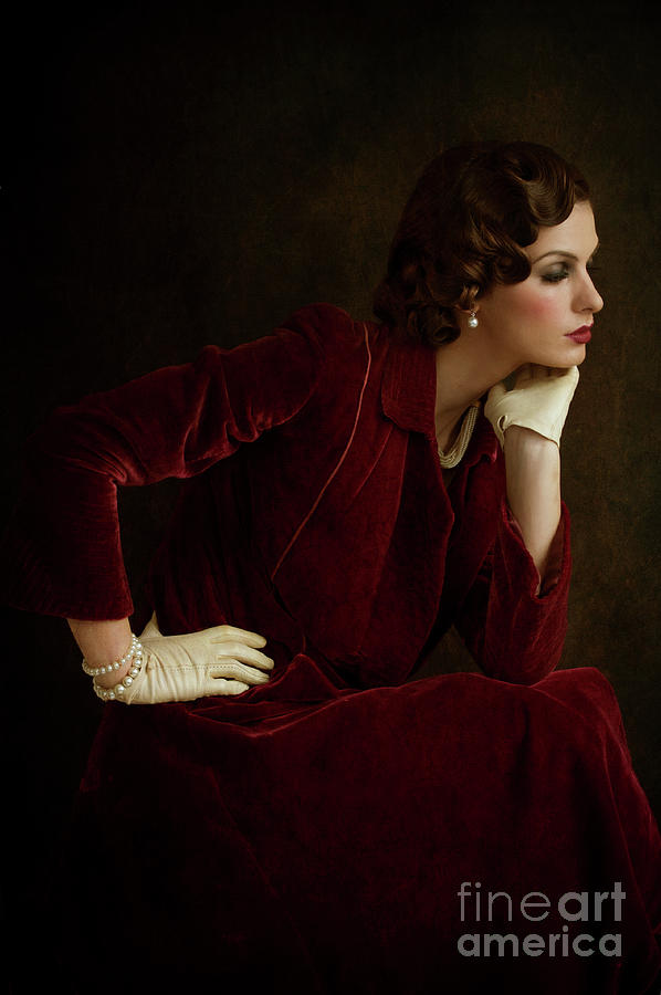 Beautiful 1930s Woman Photograph by Lee Avison