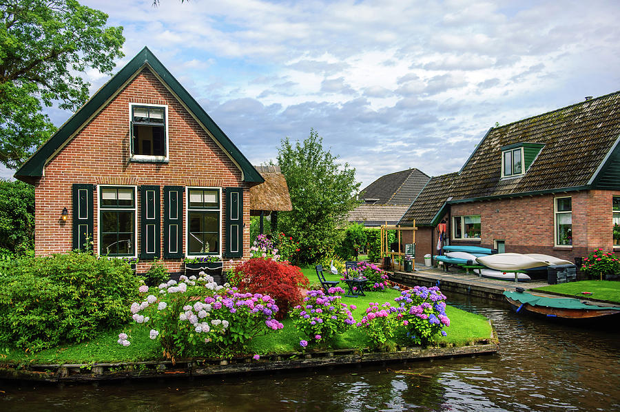 Beautiful Dutch Town Giethoorn Photograph by Jenny Rainbow
