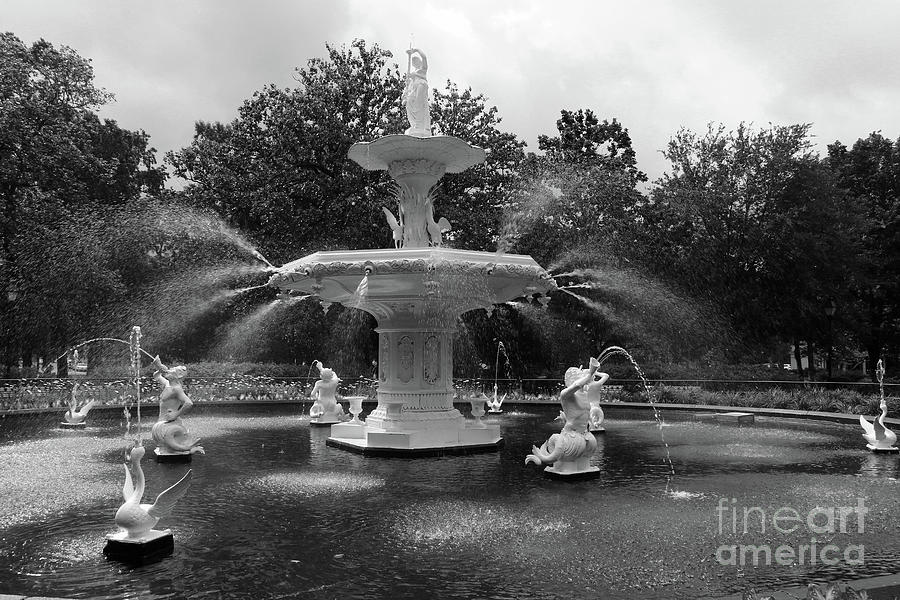 Beautiful Forsyth Fountain Photograph by Christiane Schulze Art And Photography