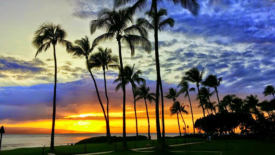 Beautiful Maui Hawaii Sunset Photograph by J R Yates