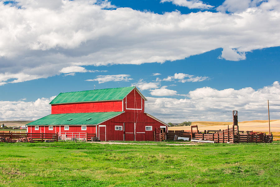 Beautiful Red Barn Photograph by Todd Klassy