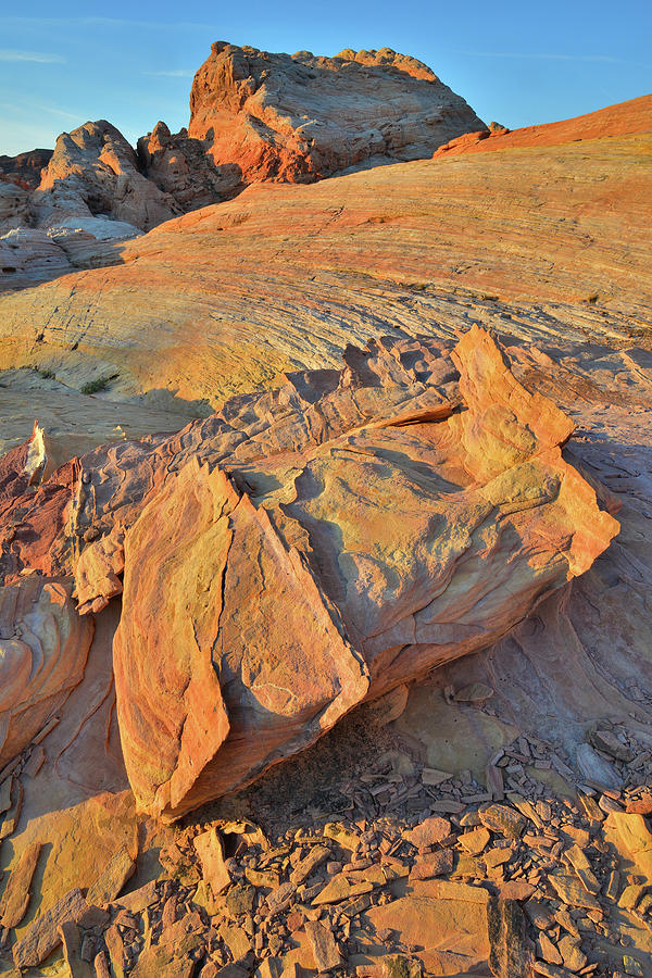 Beautiful Sunrise in Valley of Fire State Park Photograph by Ray Mathis