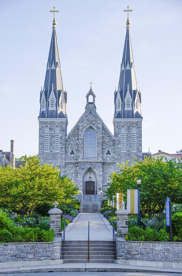 University Photograph - Beautiful Villanova Cathedral by Bill Cannon