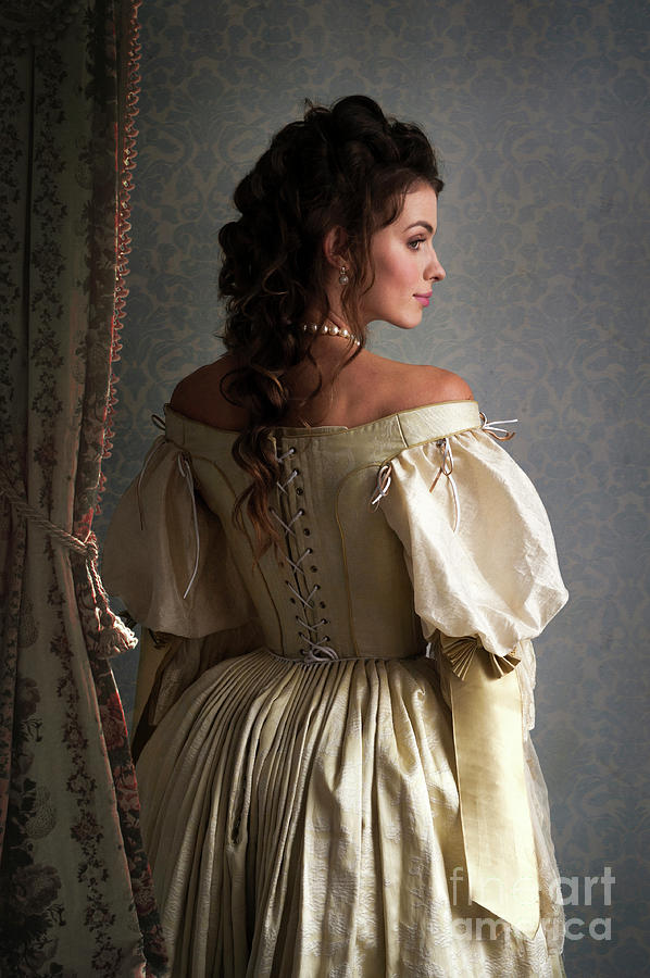 Beautiful Woman In A Georgian Dress Photograph by Lee Avison