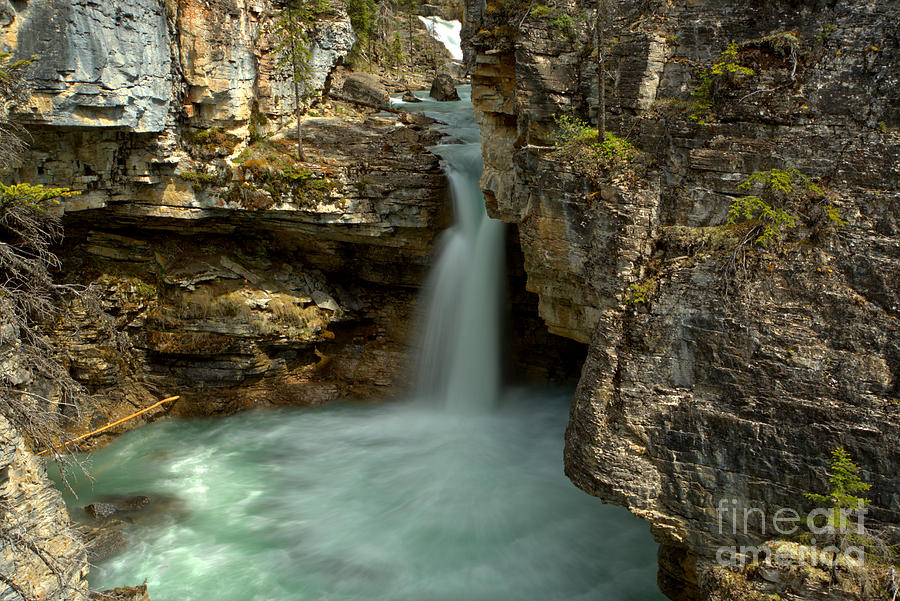 Beauty Creek Canyon Falls Photograph by Adam Jewell