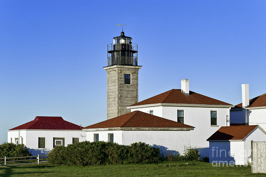 Lighthouse Photograph - Beavertail lighthouse Rhode Island by John Greim