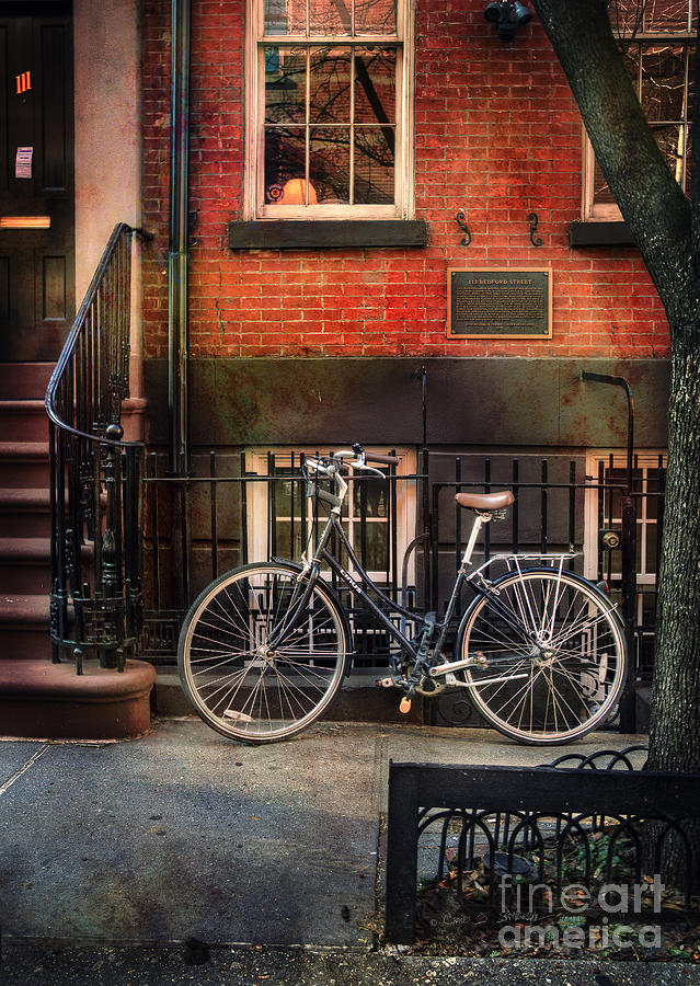 Bedford Street Bicycle Photograph by Craig J Satterlee