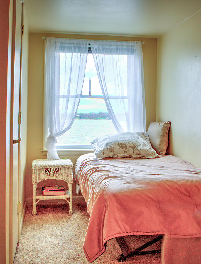 Bedroom Alcove 1 Photograph by Jeff Kurtz